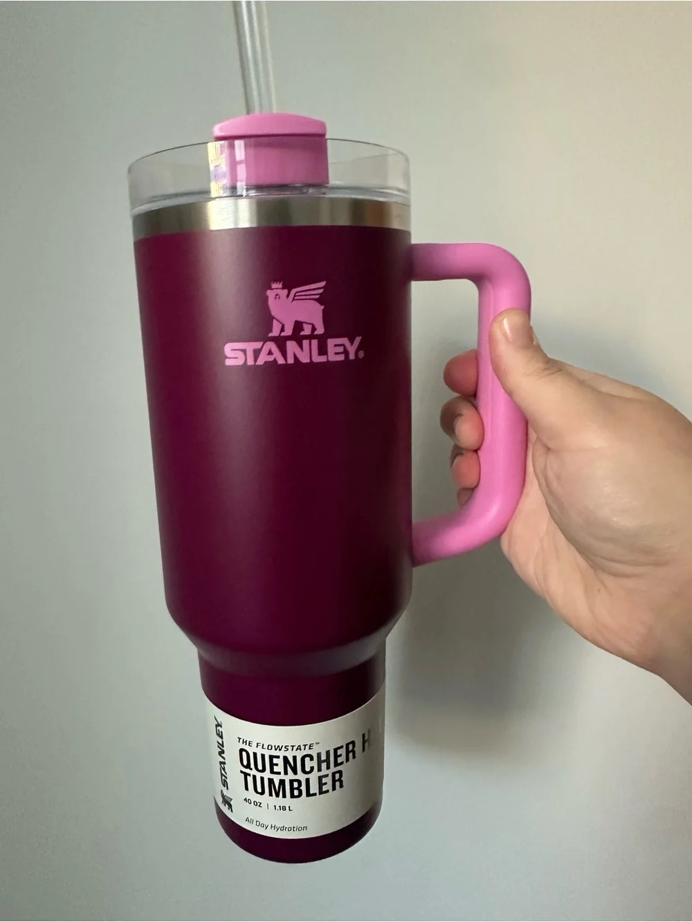 40 oz. Stanley Magenta and Pink Quencher H2 Tumbler with Handle NWT - Picture 2 of 5